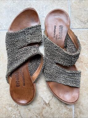 Cydwoq Vintage Brave Sandals Slip Ons Woven Leather Handmade in USA Size 40